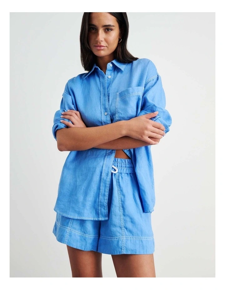 Gigi Linen Pull On Short in Navy image 2