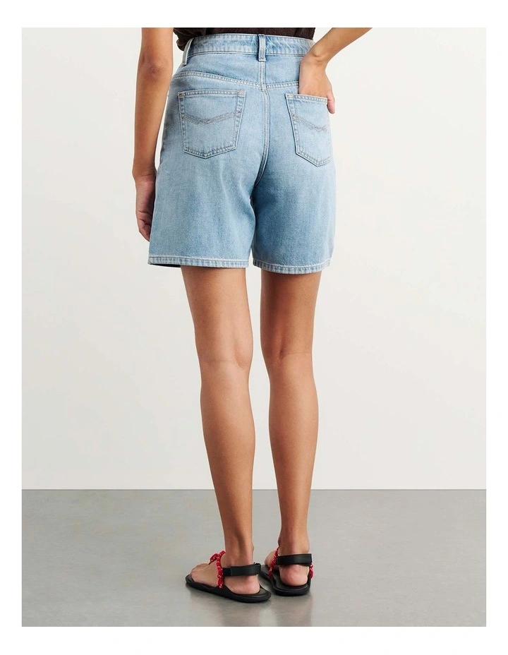 Camron Denim Mid Rise Short in Blue image 5