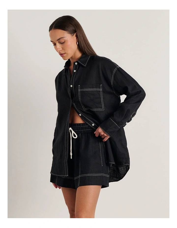 Gigi Linen Relaxed Shirt in Black image 3