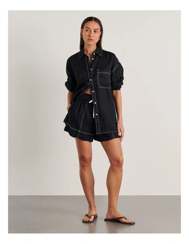 Gigi Linen Relaxed Shirt in Black image 4
