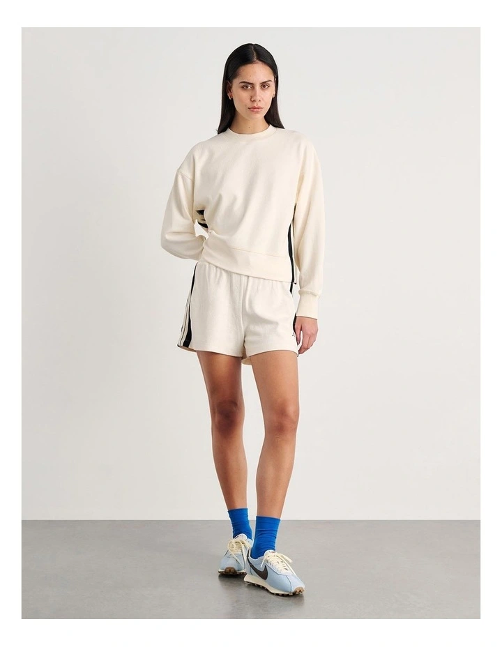 Leonie Pull On Short image 4