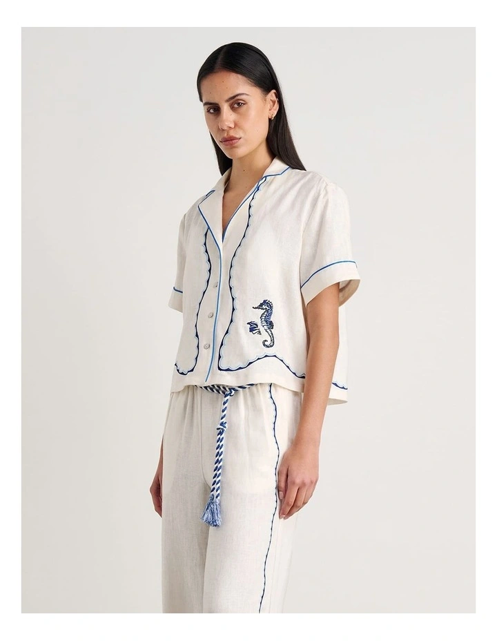 Seahorse Crop Short Sleeve Shirt in White image 3