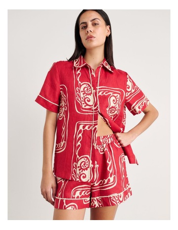 Red Multi colour
