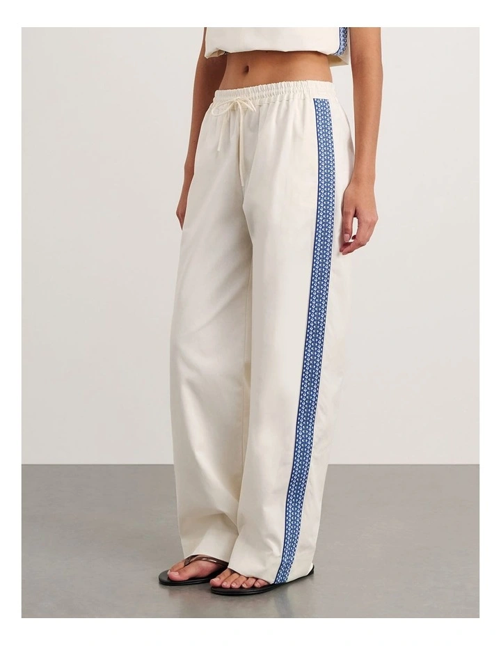 Canvas Contrast Pant in White image 3