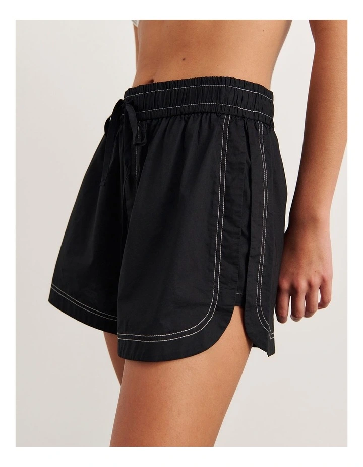 Eden Cotton Relaxed Short in Black image 6