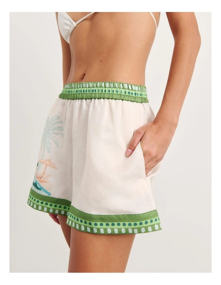 Sunlounger Elastic Shorts in Beige image 6