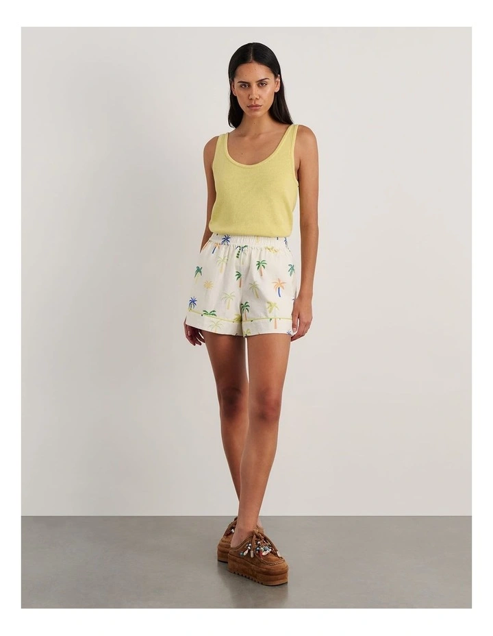 Palm Pull On Shorts in Beige image 4