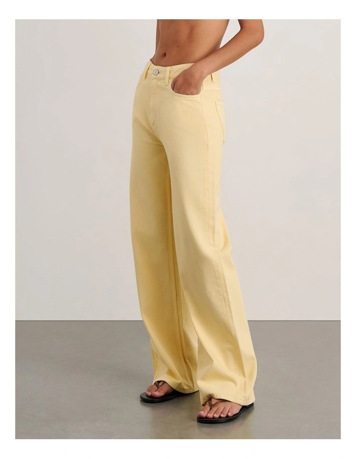 Loe Mid Rise Straight Jean in Yellow image 3