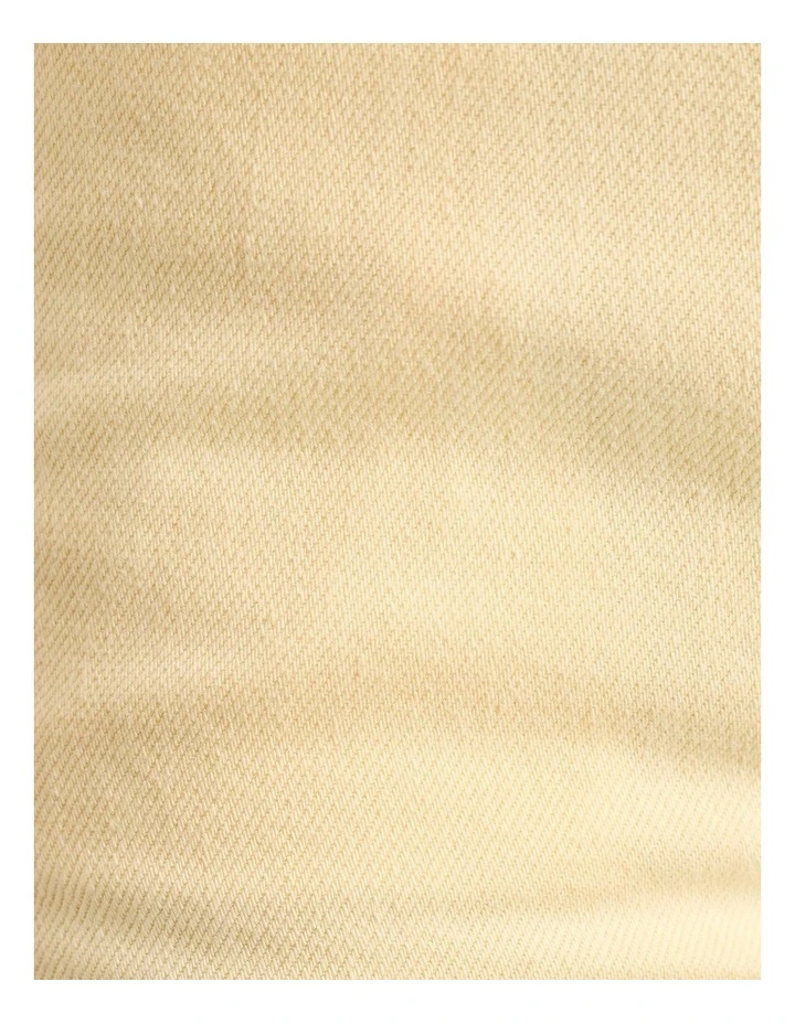 Loe Mid Rise Straight Jean in Yellow image 7