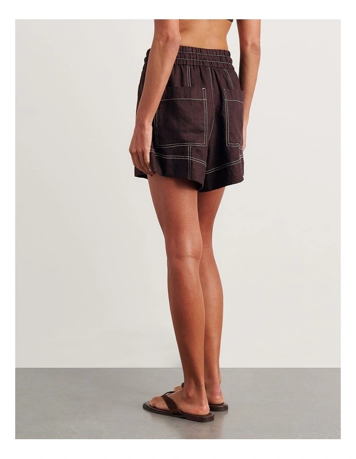 Gigi Linen Pull On Shorts in Brown image 2