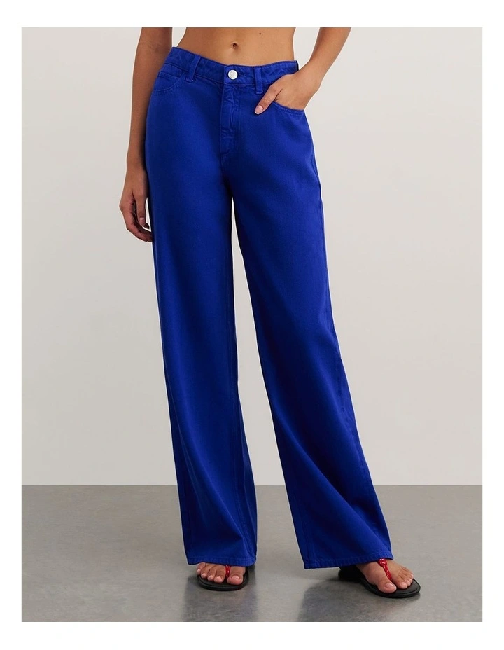 Loe Mid Rise Jean image 5