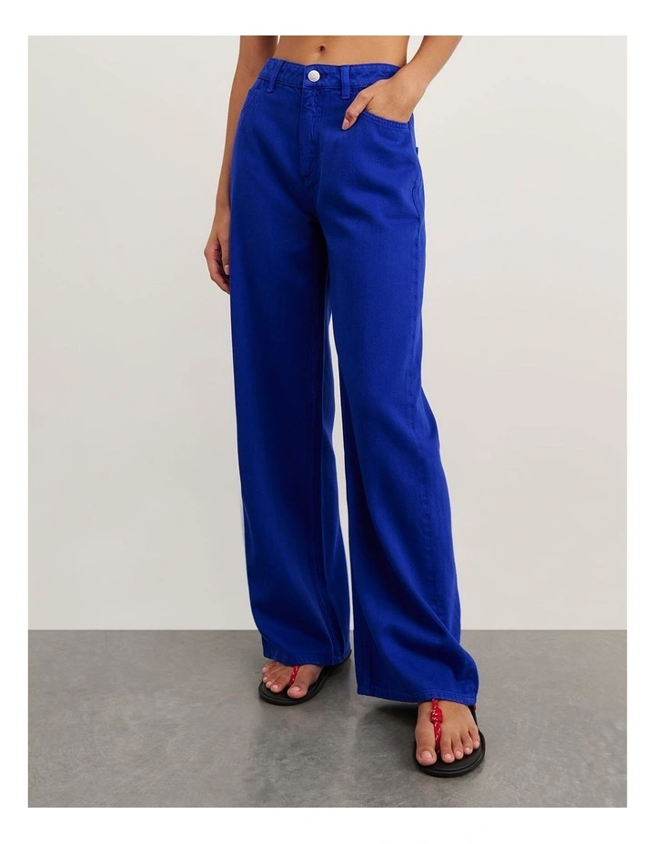 Loe Mid Rise Jean image 6