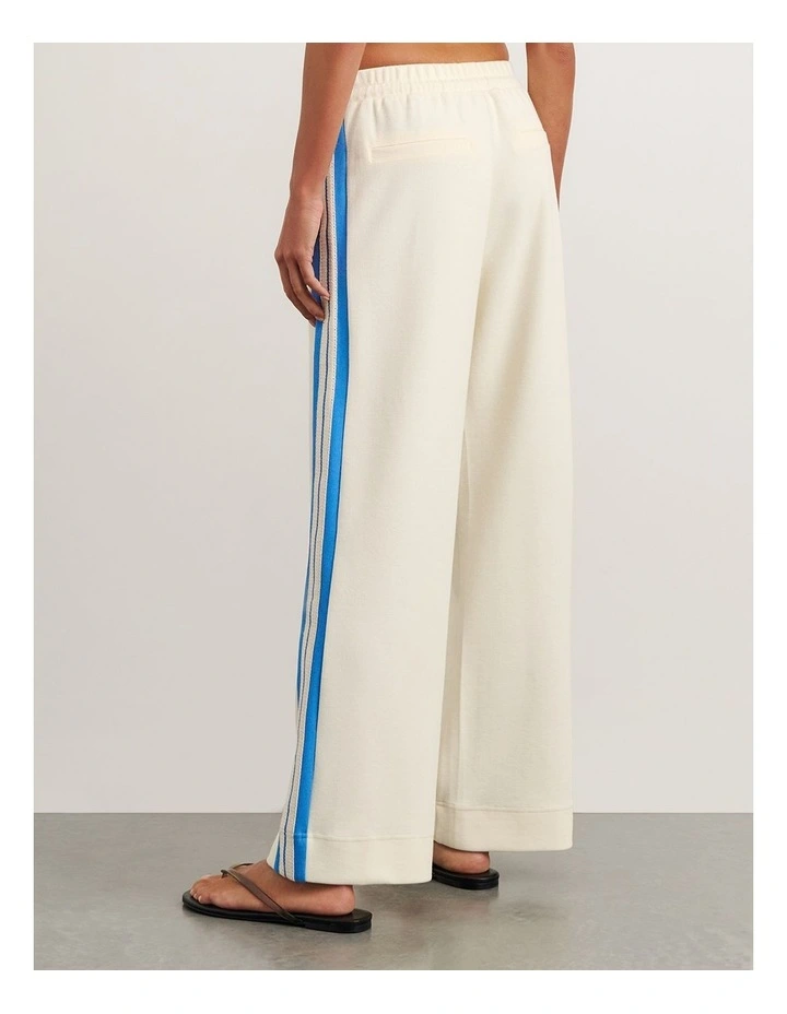 Leonie Pant in Milk image 2