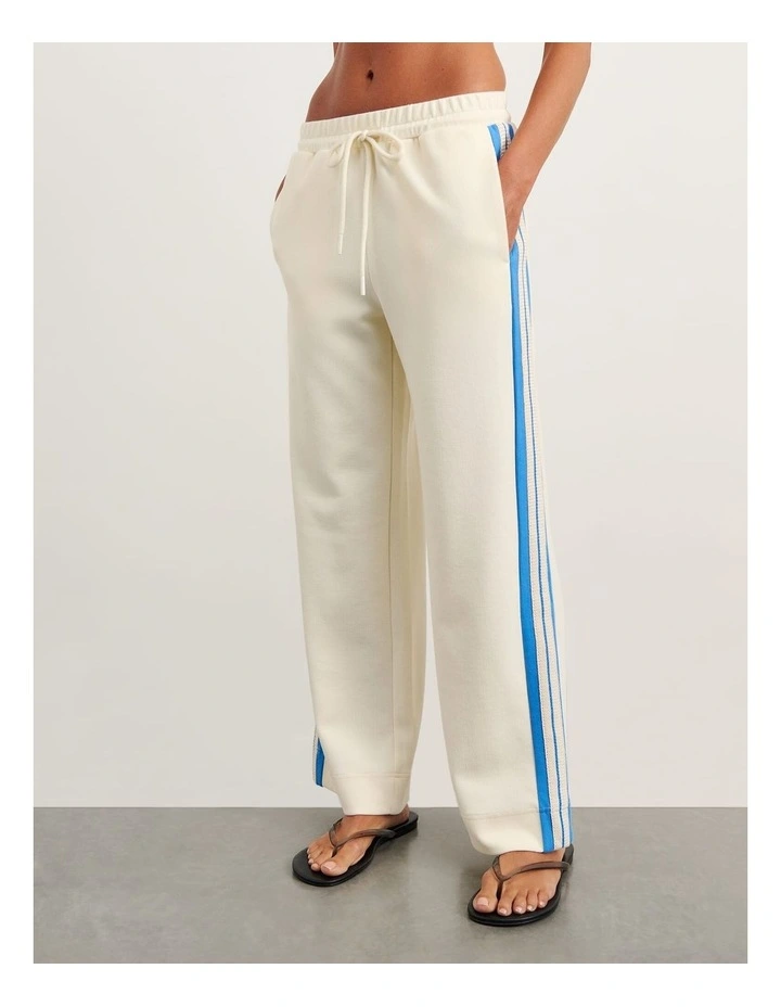 Leonie Pant in Milk image 7