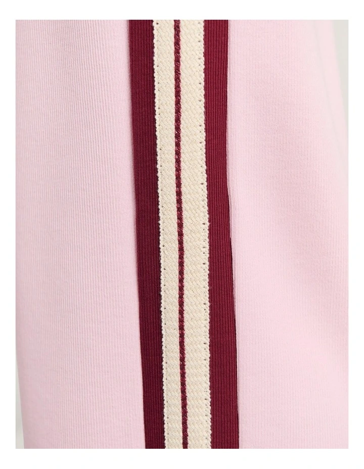 Leonie Pant in Pink image 7