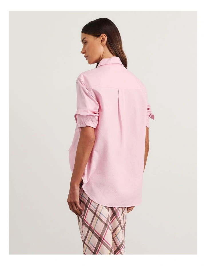 Oxford Shirt in Pink image 2
