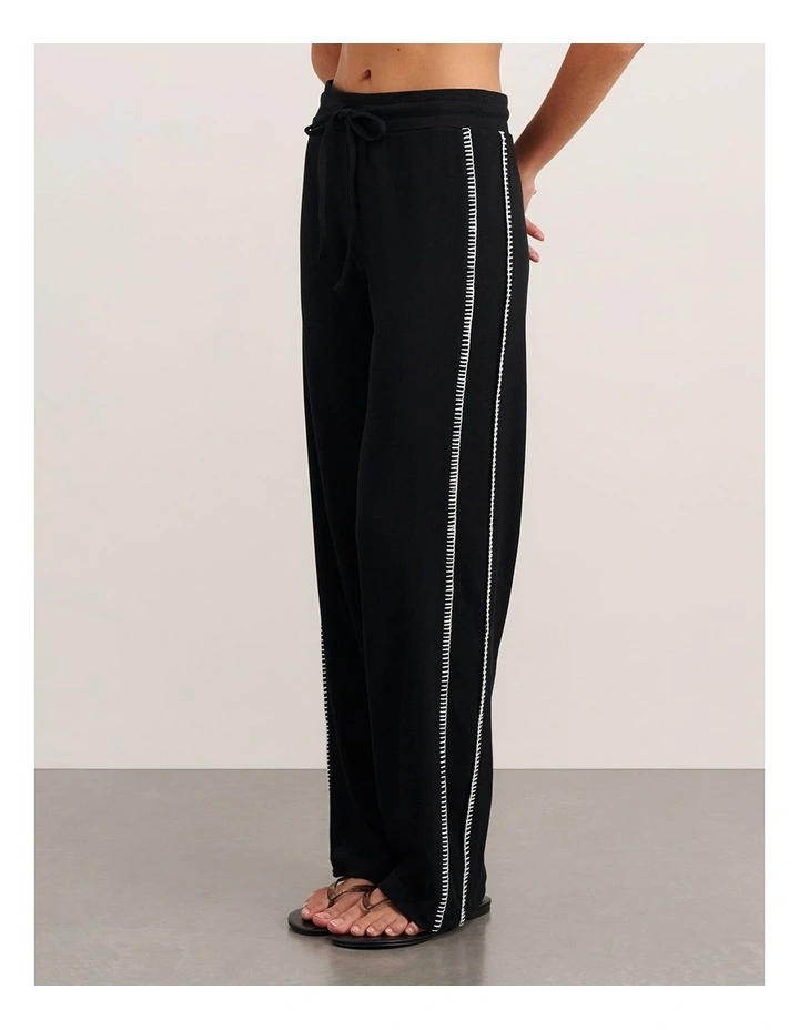 Celina Pant in Black image 3