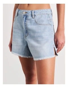 Loe Frey Hem Short