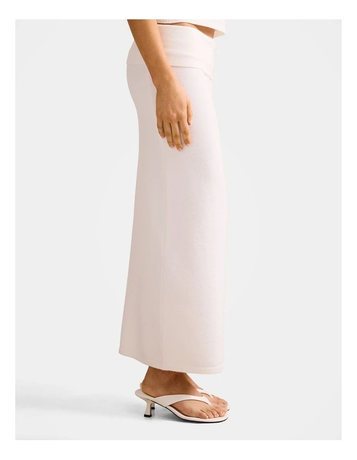 Lexi Knitted Midi Skirt in Cream image 3