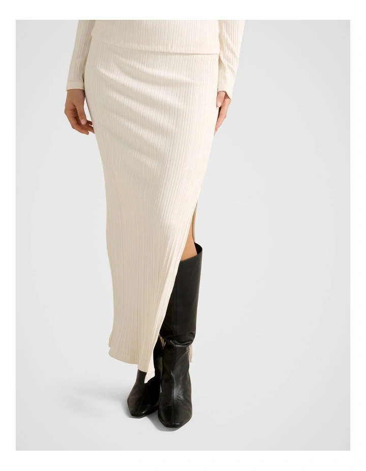 Maribella Ribbed Maxi Skirt in Cream image 4