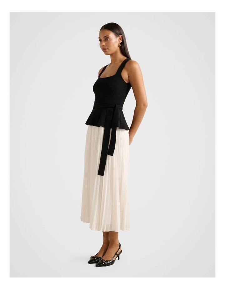 Peony Pleated Mixed Dress in Multi image 3