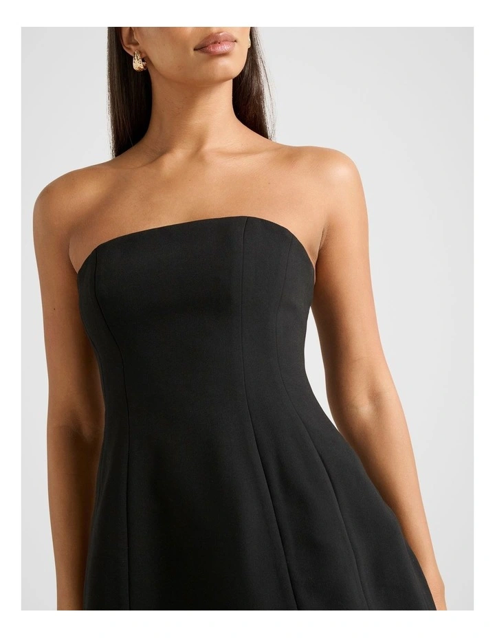 Tahlie Strapless Mini Dress in Black image 4