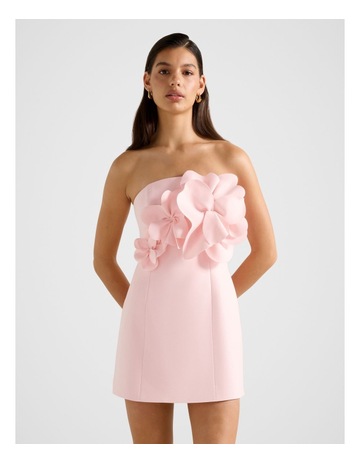 Soft Pink colour