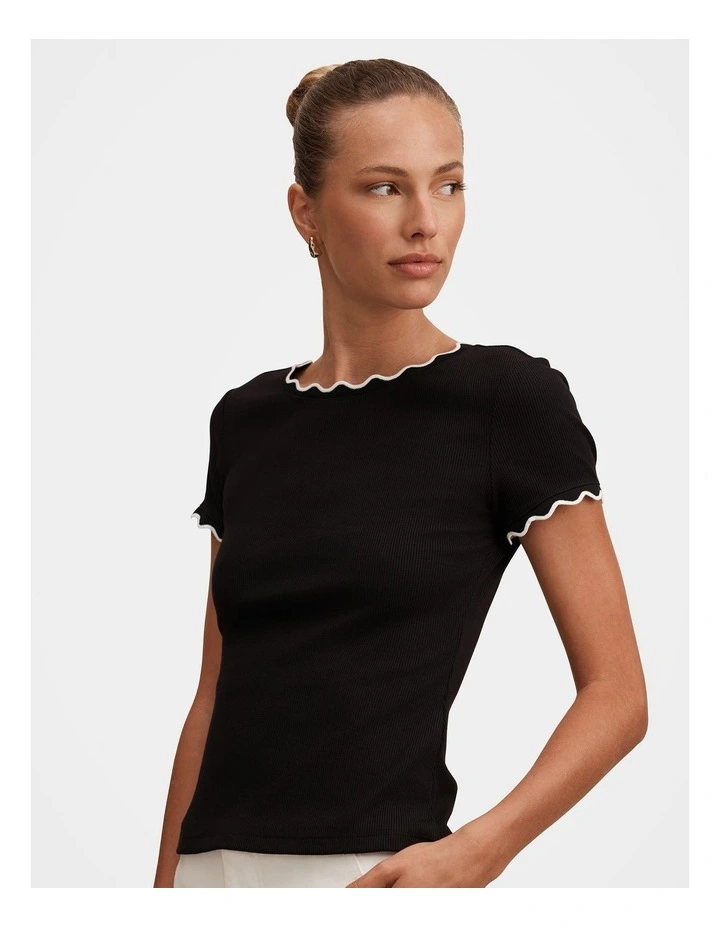 Rebecca Scallop Trim Tee in Black image 4