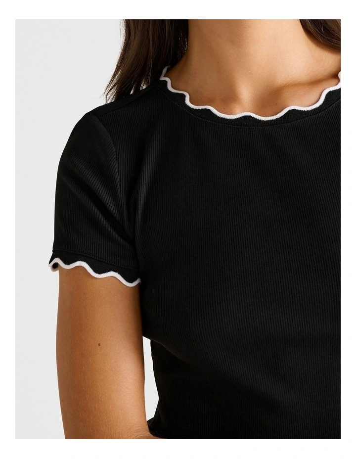 Rebecca Scallop Trim Tee in Black image 4