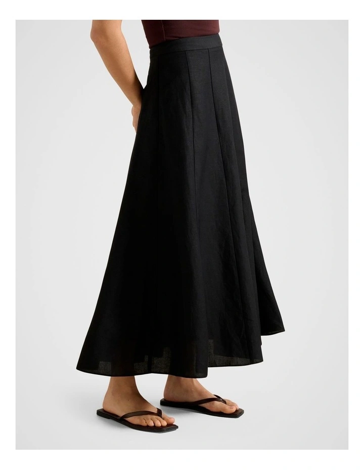 Georgina Seam Detail Skirt in Black image 3