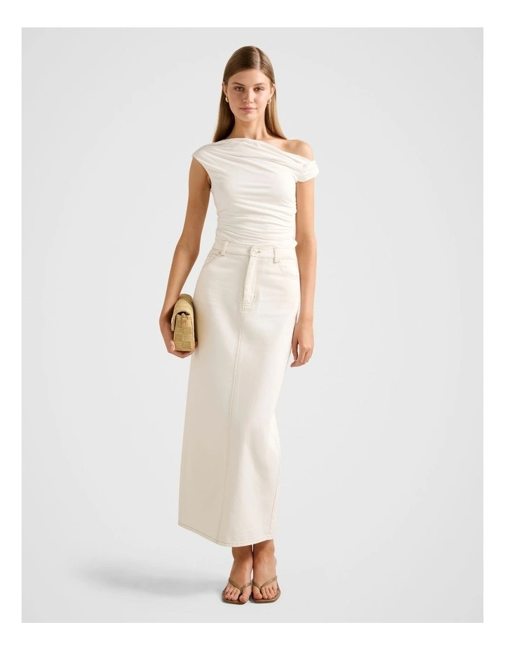 Rylee Tipped Shoulder Top in White image 5