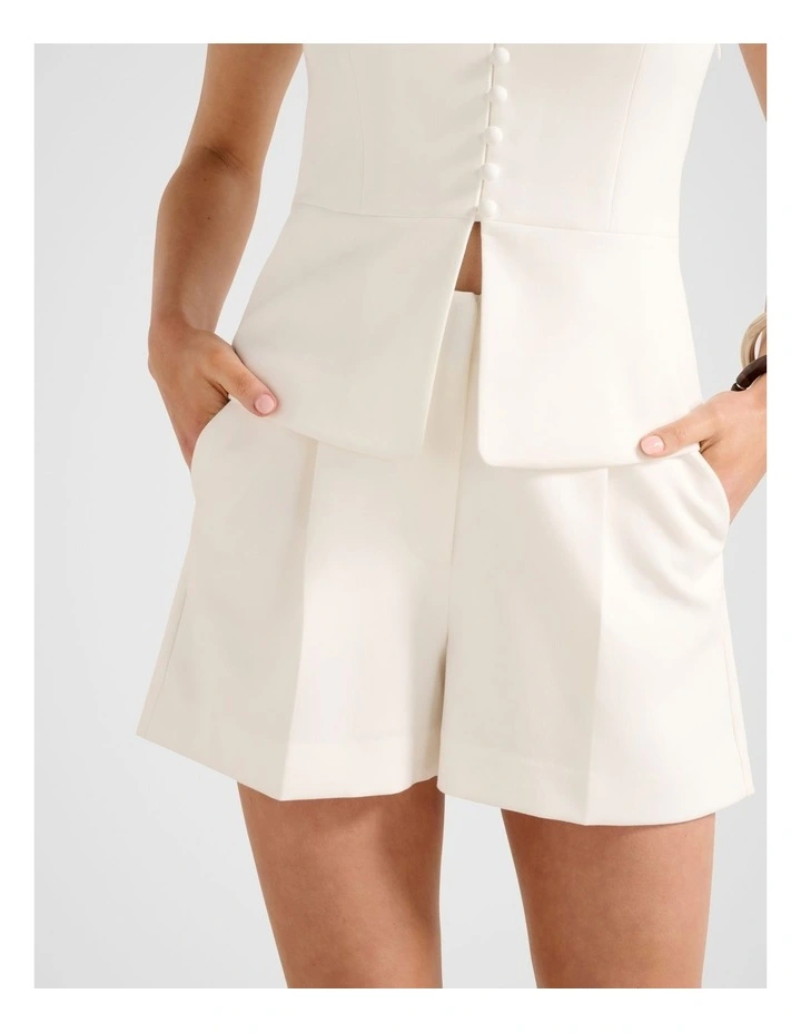 Winslet Tailored Shorts in White image 4