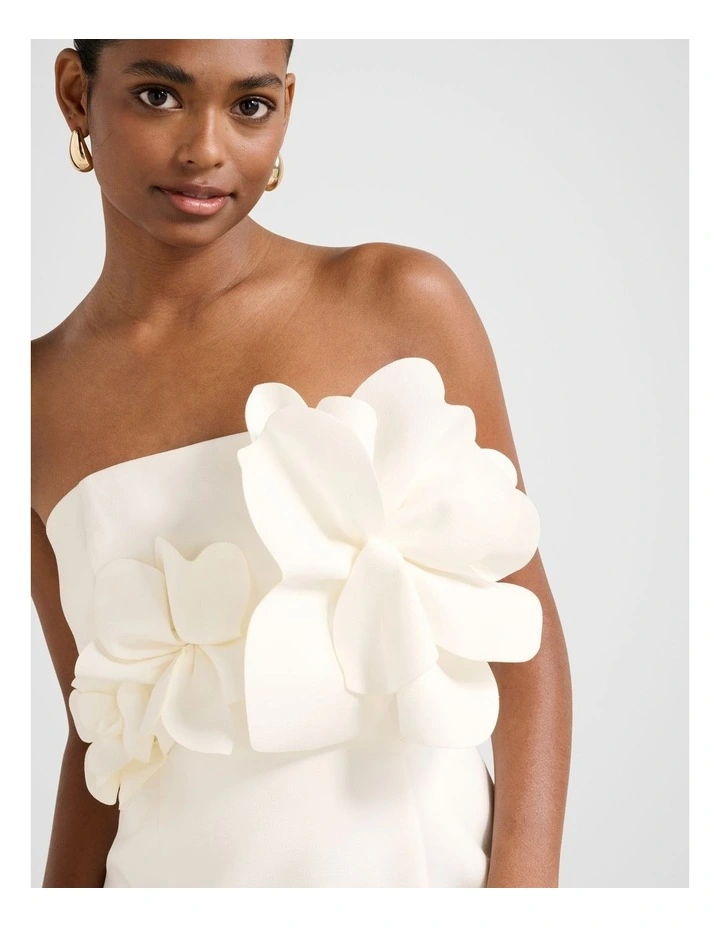 Tessa Flower Mini Dress in White image 4