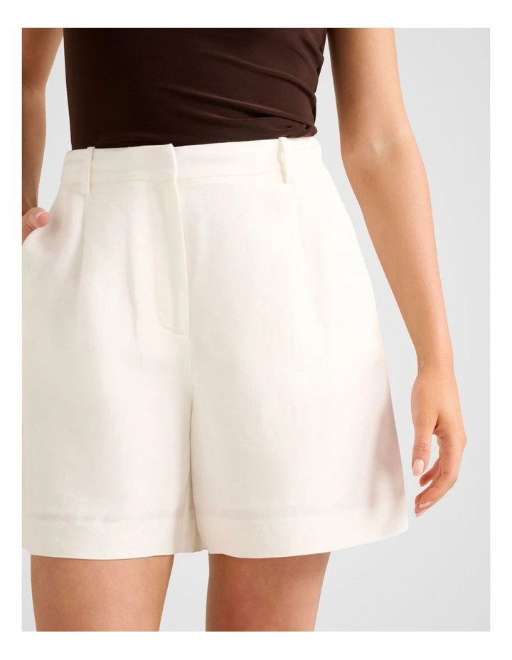 Salome Bermuda Shorts in White image 4