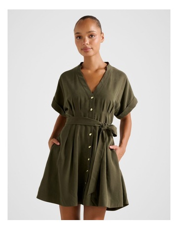Dark Green colour