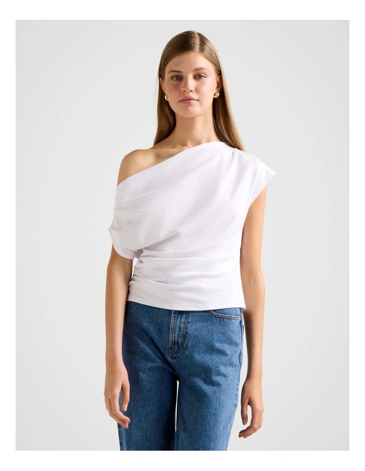 Lachsley Tipped Shoulder T-Shirt in White image 1