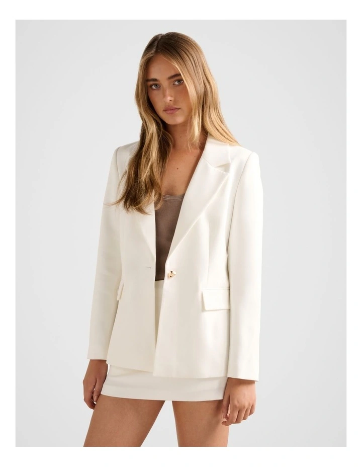 Victoria Single Breasted Blazer in White image 3