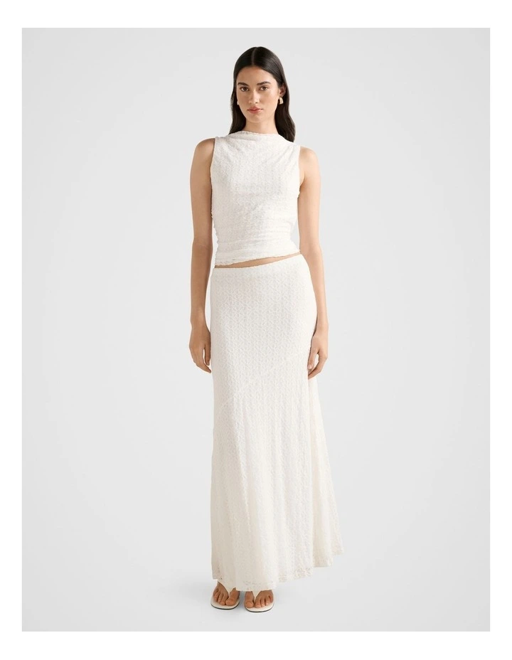 Tahlia Textured Lace Tank Top in White image 5