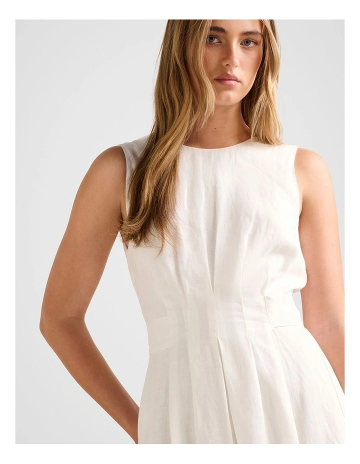 Rosie Linen Sleeveless Tuck Midi Dress in White image 4