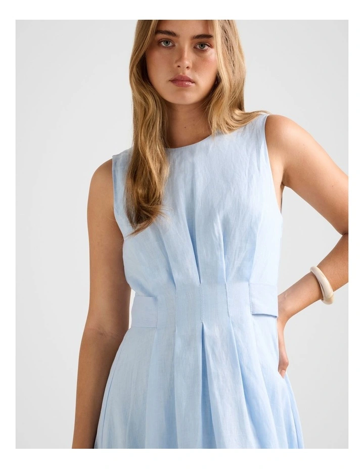 Rosie Linen Sleeveless Tuck Midi Dress in Blue image 4