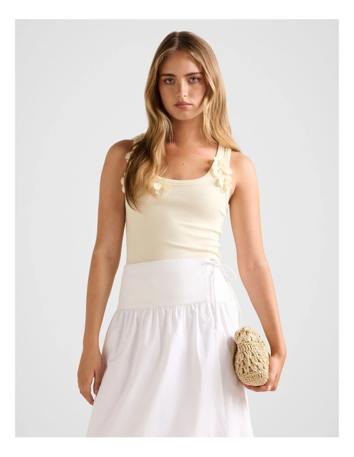 Pia Applique Scoop Neck Tank Top in Yellow image 1