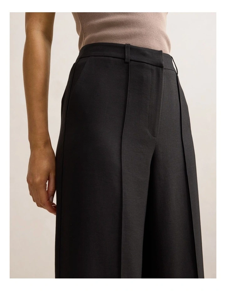 Penelope Pintuck Straight Leg Pants in Black image 4