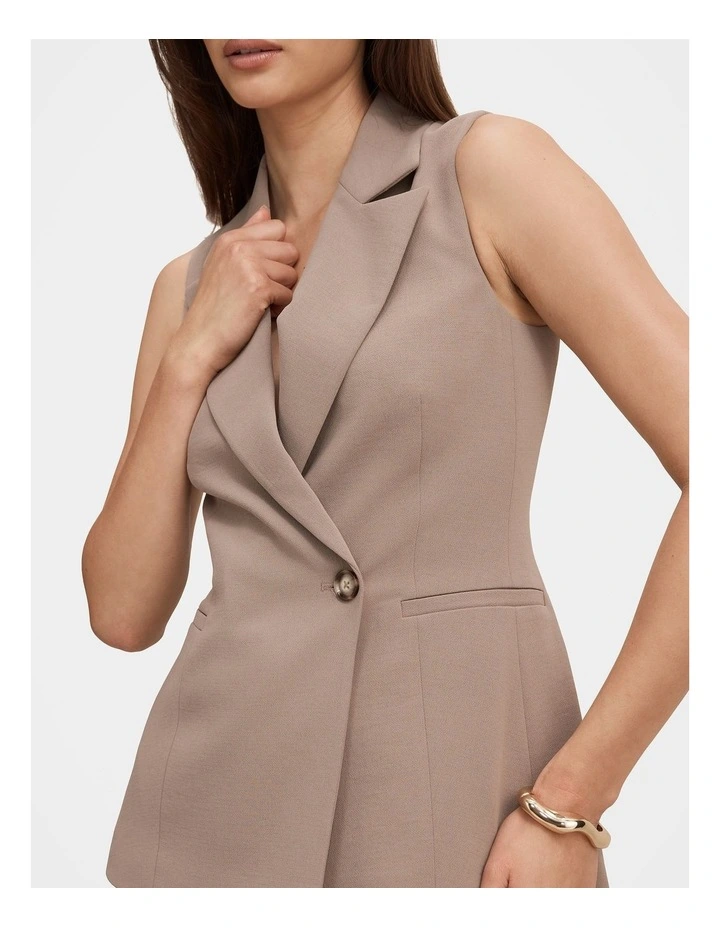 Arden Sleeveless Blazer in Brown image 4