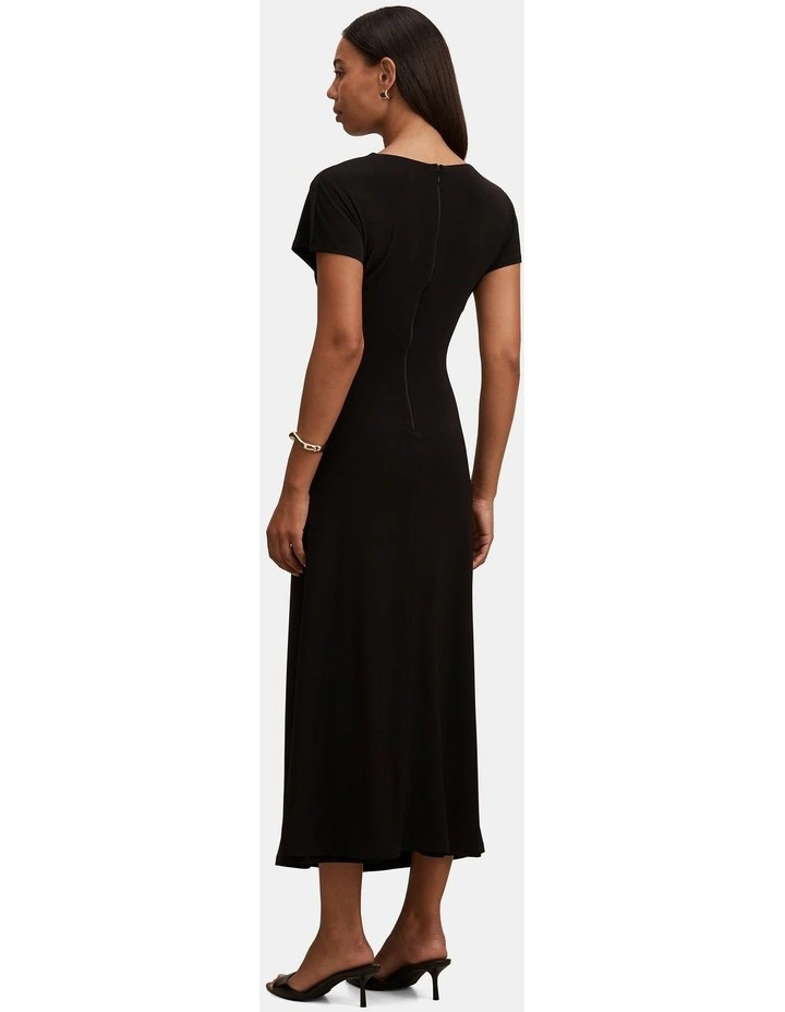 Tahnee Grown On Sleeves Maxi Dress in Black image 2