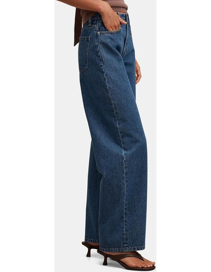 Emma Mid Rise Barrel Jeans in Blue image 3