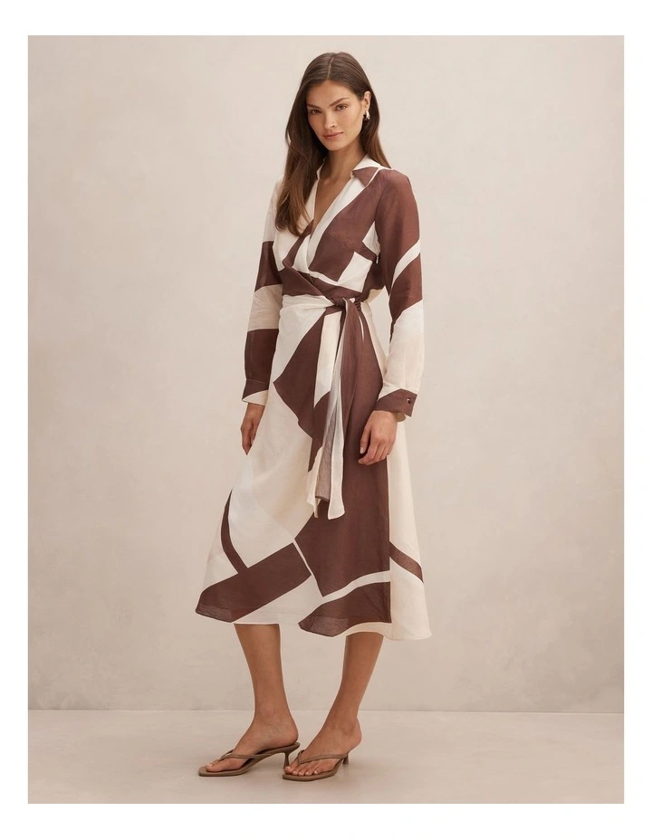 Angelina Long Sleeves Tie Midi Dress in Multi image 3