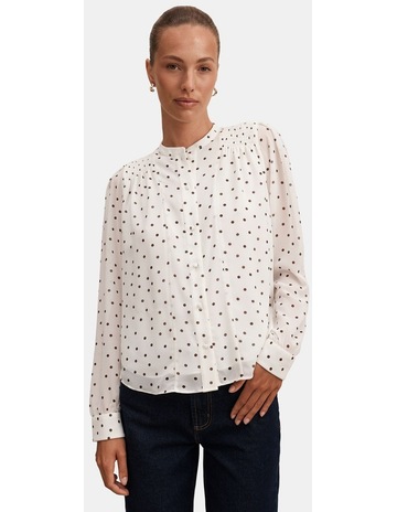 Cream Bower Spot colour