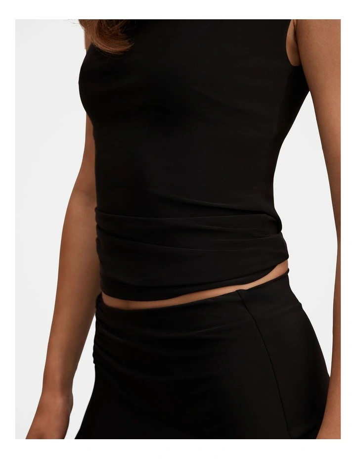 Logan Asymmetrical Shoulder Top in Black image 4