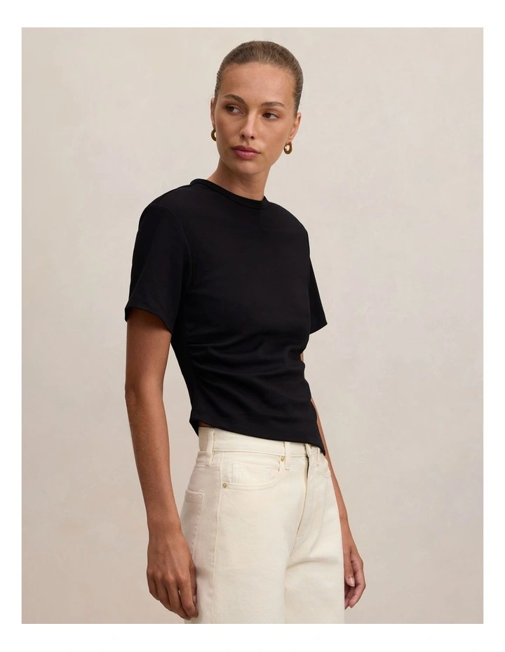 Saskia Boxy T-shirt in Black image 3