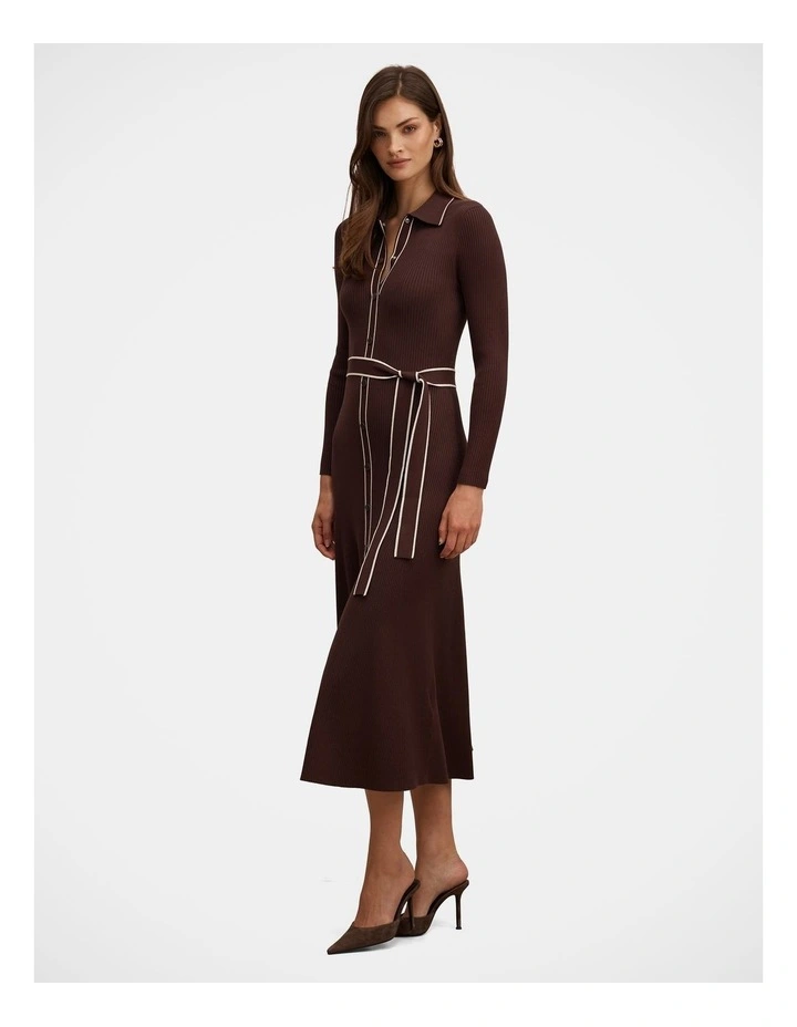 Maisy Collared Midi Dress in Chocolate image 3